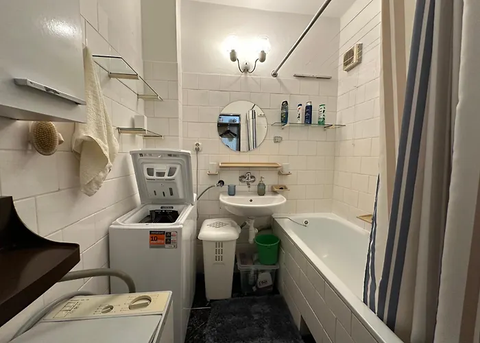 Retro With Three 公寓